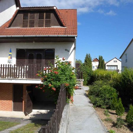 Holiday Home Balatonalmadi/Balaton 17936 Lucernas 외부 사진