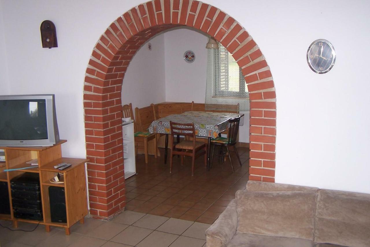 Holiday Home Balatonalmadi/Balaton 17936 Lucernas 외부 사진